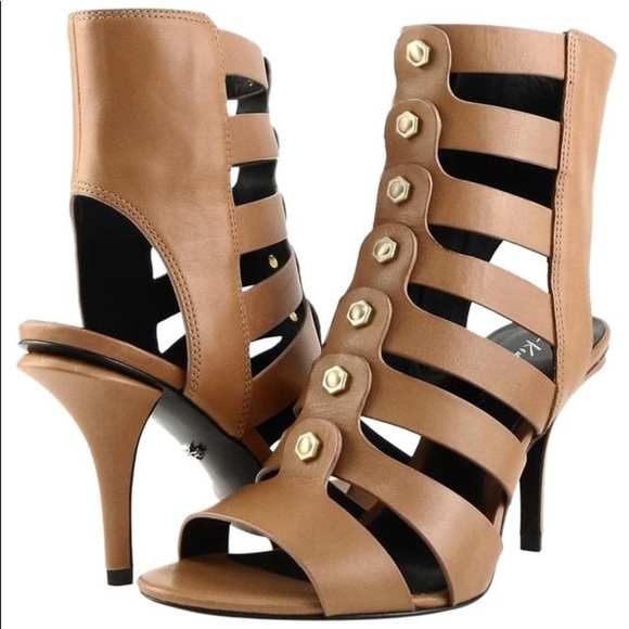 Kenneth Cole Shoes - LAST CHANCE | Sand Kenneth Cole Thatford Heel
